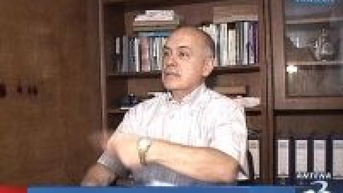 
Doctorul Ciomu poate rămâne în sistemul medical


