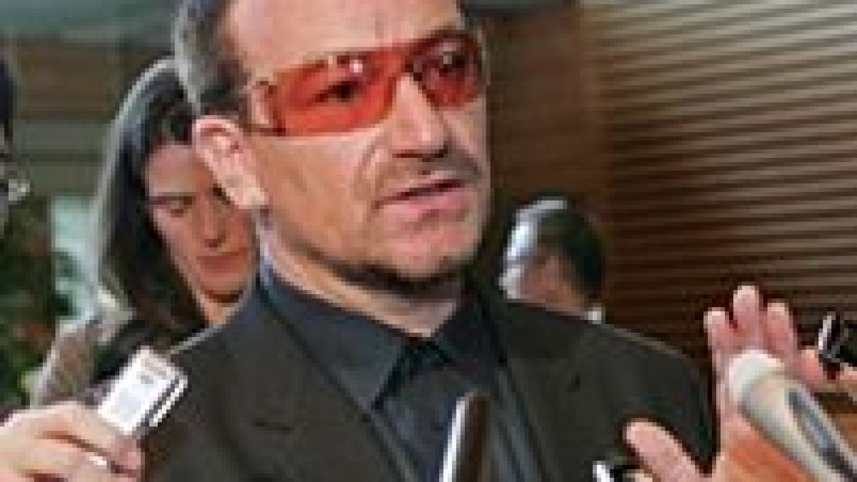 Bono de la U2 a fost înnobilat cavaler britanic