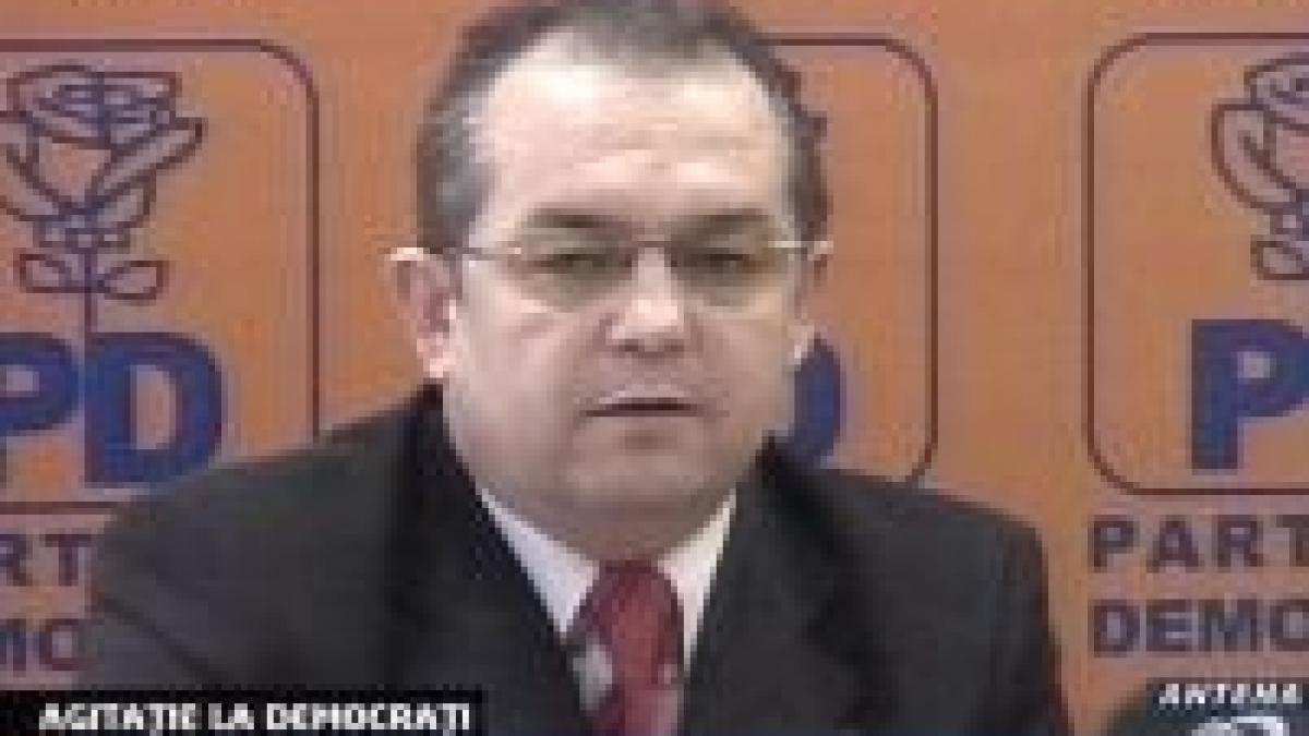 Boc: Premierul impostor să demisioneze!
