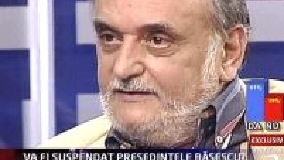 Patriciu: Băsescu este tot mai mic
