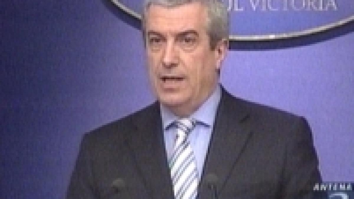 Tăriceanu şi-a înjumătăţit Cancelaria şi SGG
