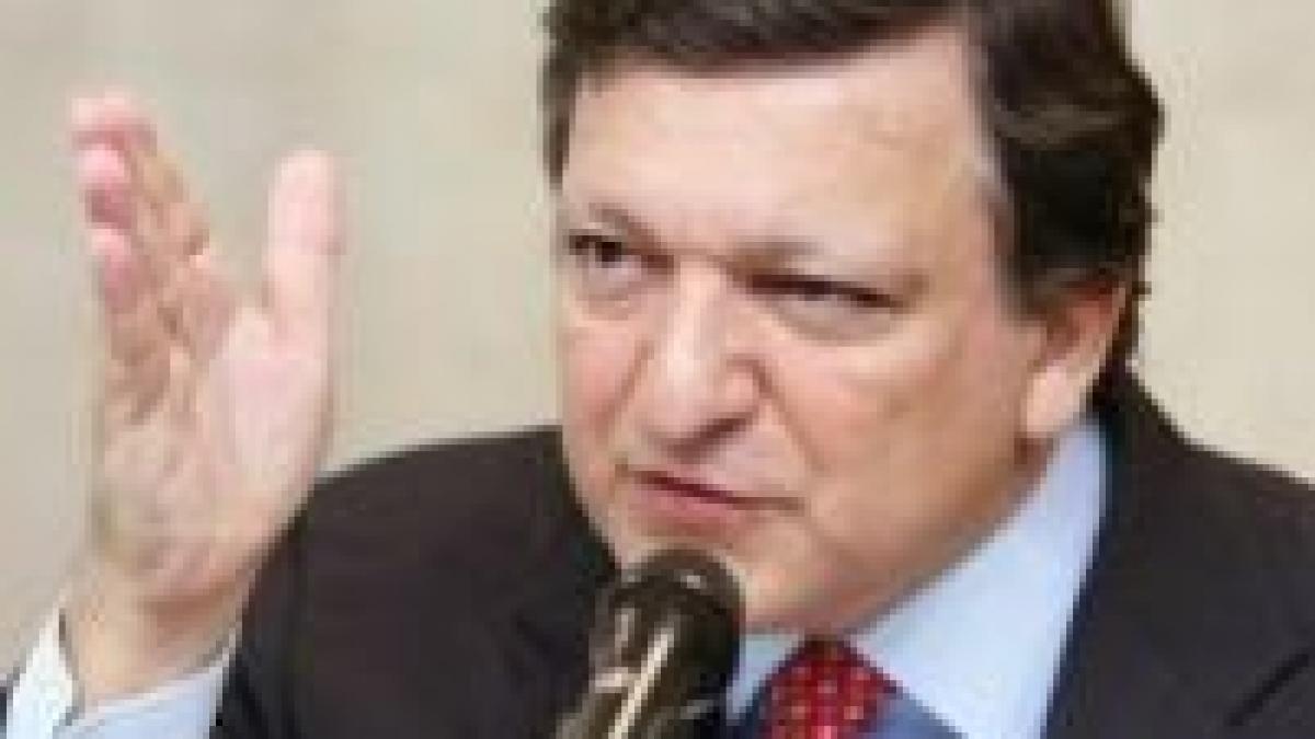 Barroso stă cu ochii pe România