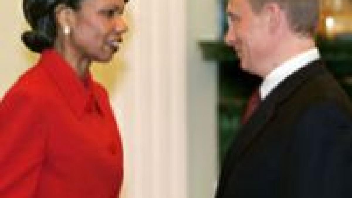 SUA vor să împace Rusia. Momeala: Condoleezza 