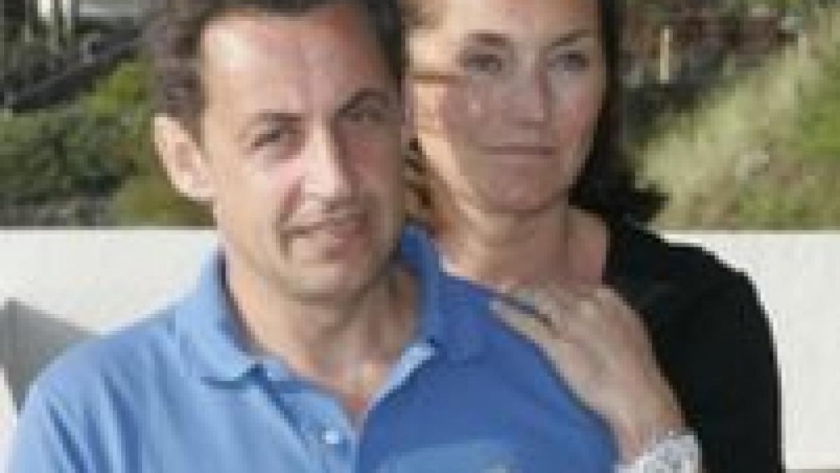 Presa britanică - vrăjită de familia Sarkozy