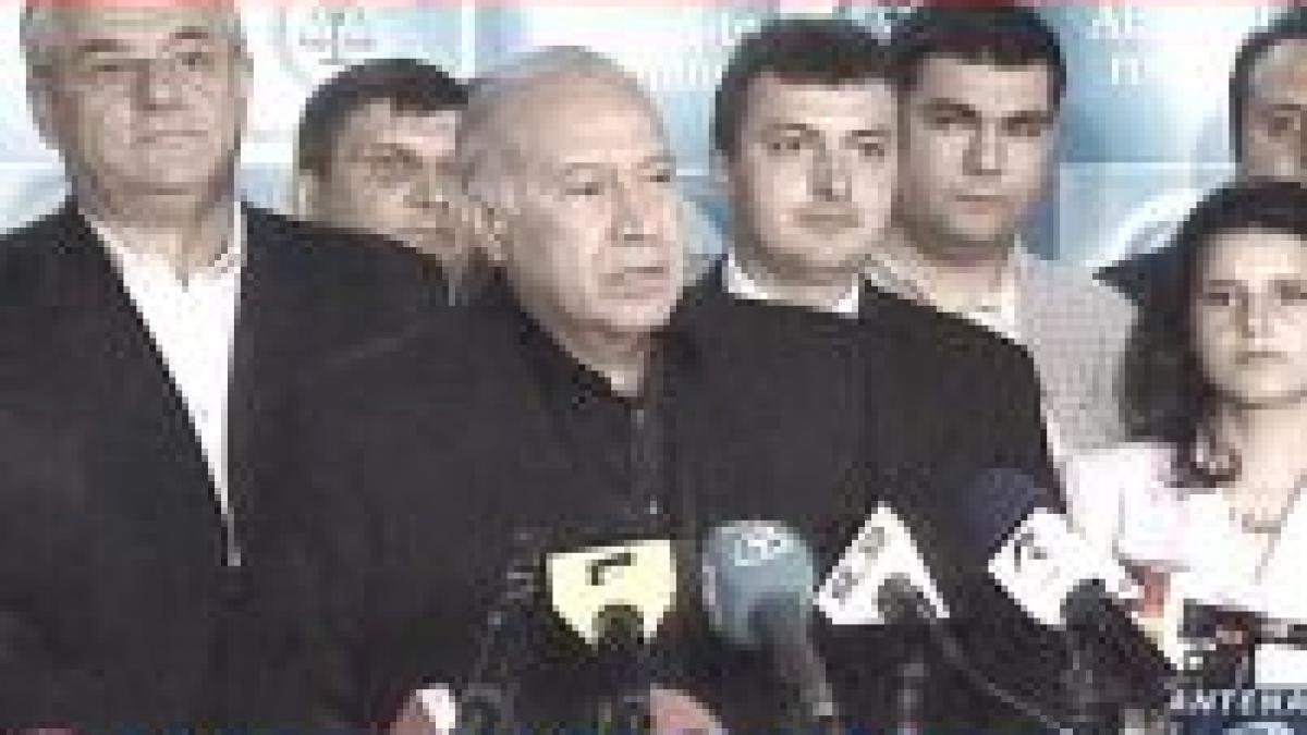 Voiculescu: 30% dintre români au fost pro-Băsescu