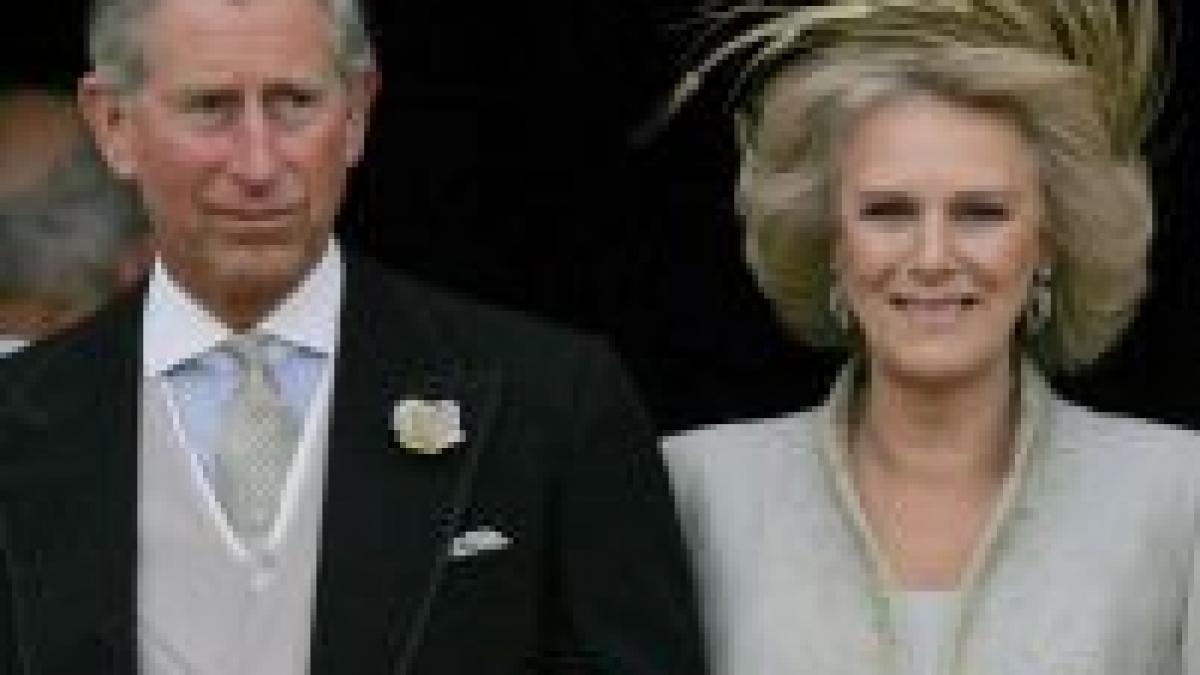 
Prinţul Charles o vrea regină pe Camilla