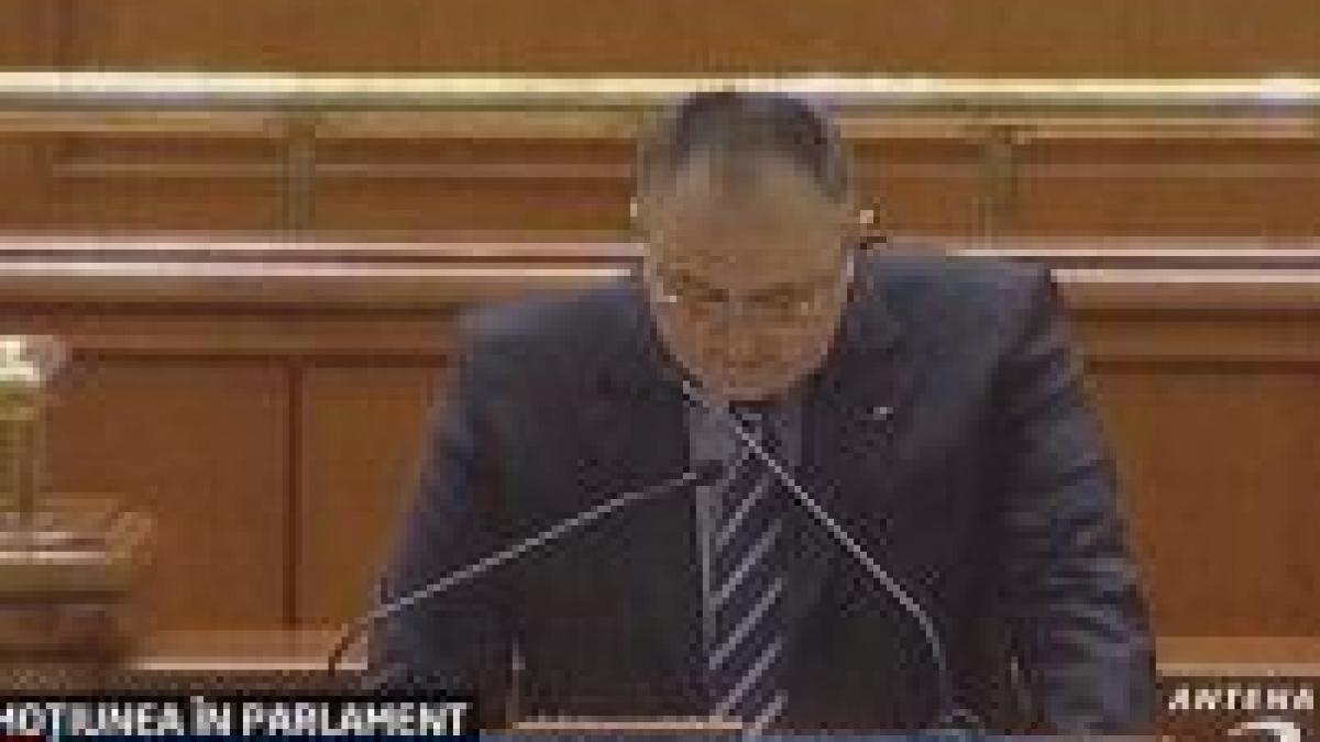 Circul citirii moţiunii PD în Parlament
