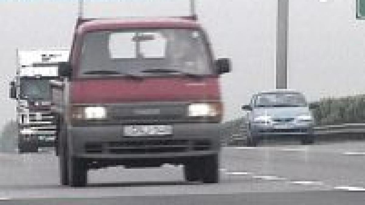 7 români răniţi într-un accident de microbuz în Ungaria