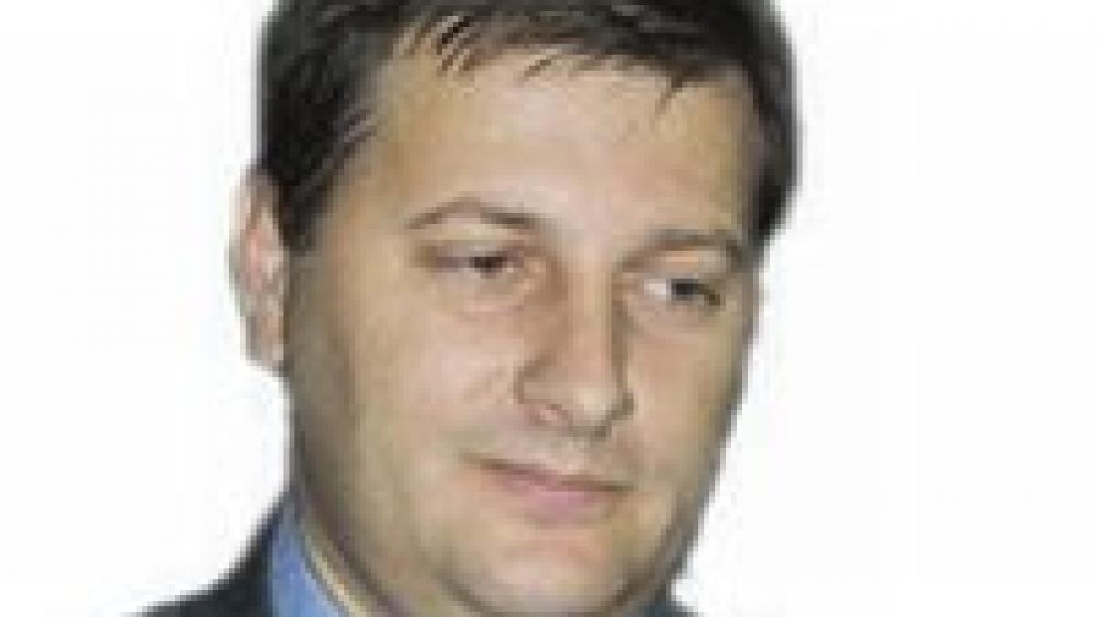 Adrian Tărău s-a întors în România 