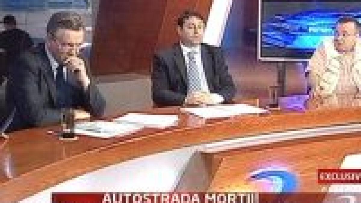 Autostrada morţii. David aruncă pisica la Orban