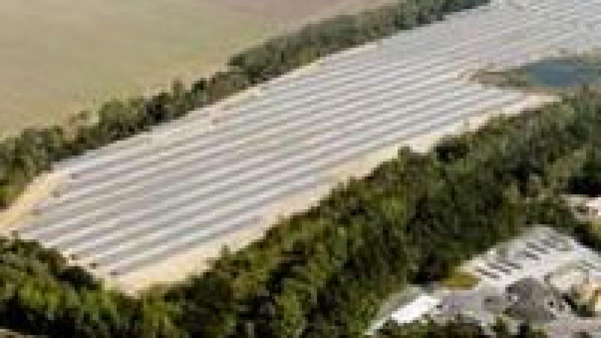 Bulgarii construiesc o centrală pe bază de energie solară