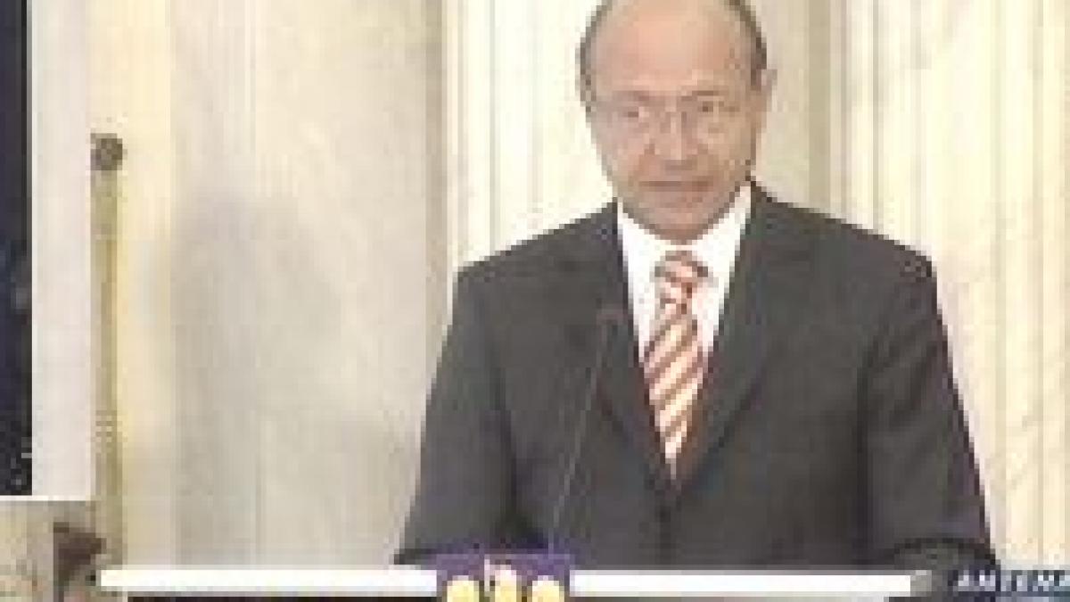 Băsescu: Elevii români - cei mai slabi din UE