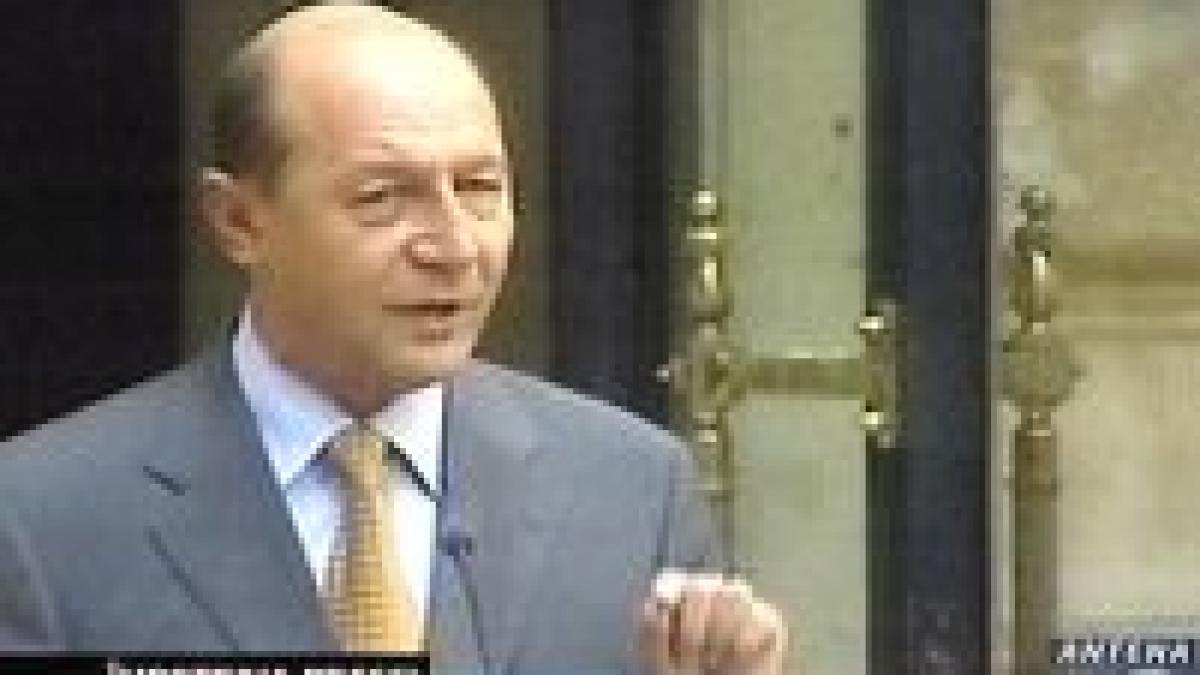 Băsescu nu acceptă jurnaliştii care vor ?să-şi arate muşchii?
