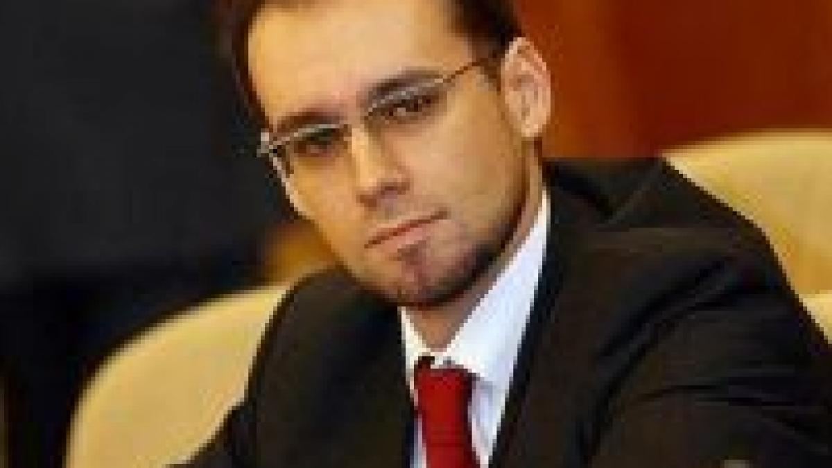 Ministrul Justiţiei dă în judecată ONG-urile