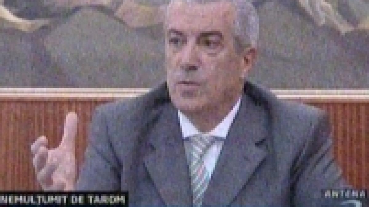 Tăriceanu a criticat dur conducerea Tarom