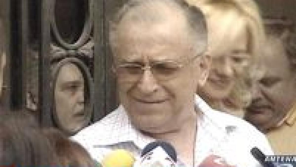 Iliescu: Grupul de la Cluj e o invenţie mediatică