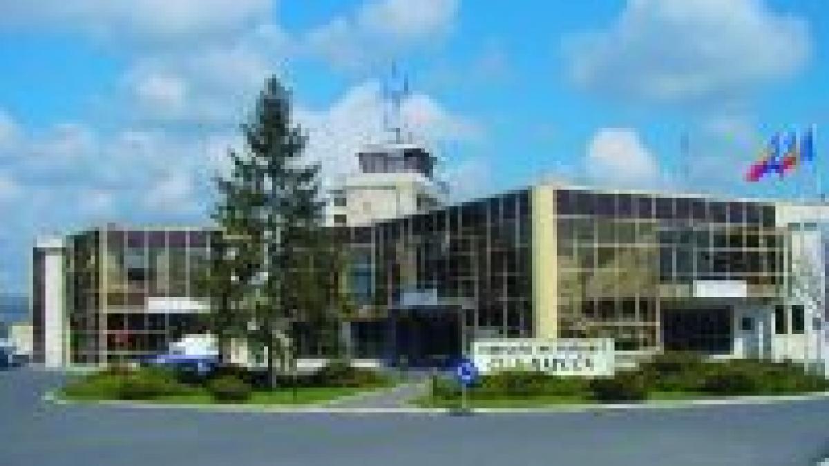 
Modernizarea Aeroportului din Cluj împiedicată de vile