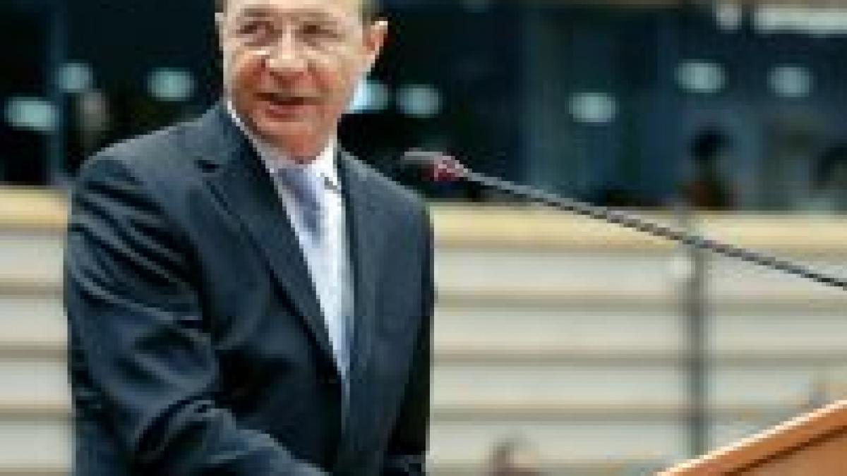 Băsescu încurajează radicalii maghiari să-şi facă partid