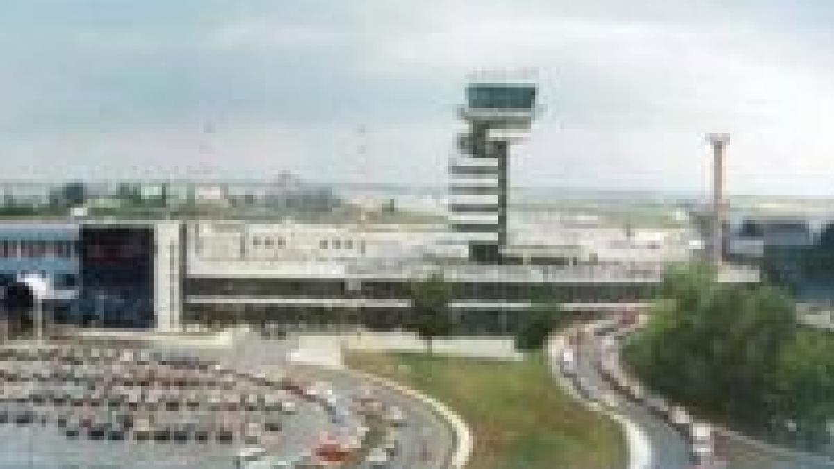 Aterizare de urgenţă pe aeroportul Otopeni