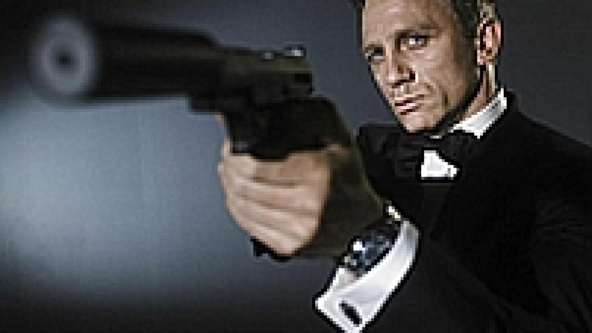 Terminator şi James Bond au probleme bancare