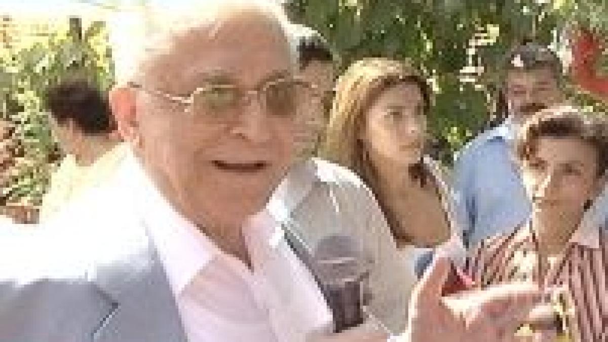 Iliescu nuntaş în Ciorogârla