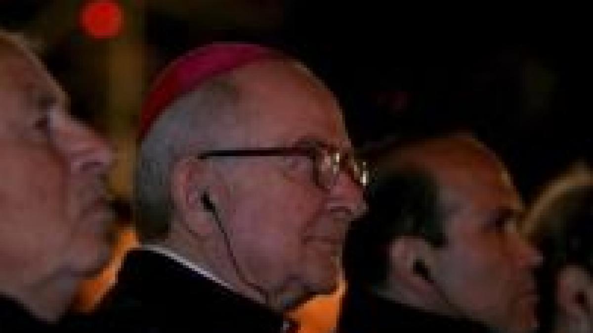 Preoţii catolici vor zbura la Vatican low-cost