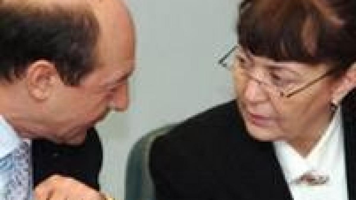 Macovei şi Morar, candidaţii lui Băsescu la funcţia de premier 