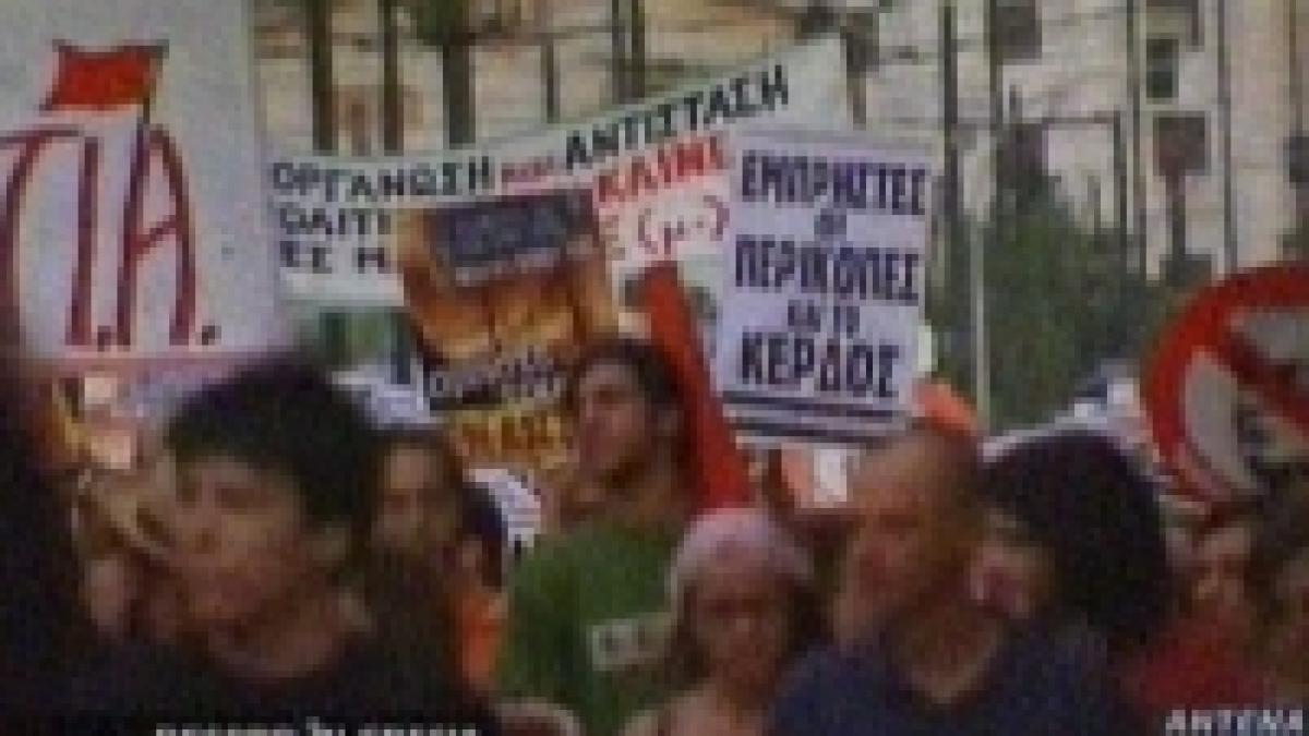 Grecia. Proteste în centrul Atenei din cauza incendiilor <font color=red>(VIDEO)</font>