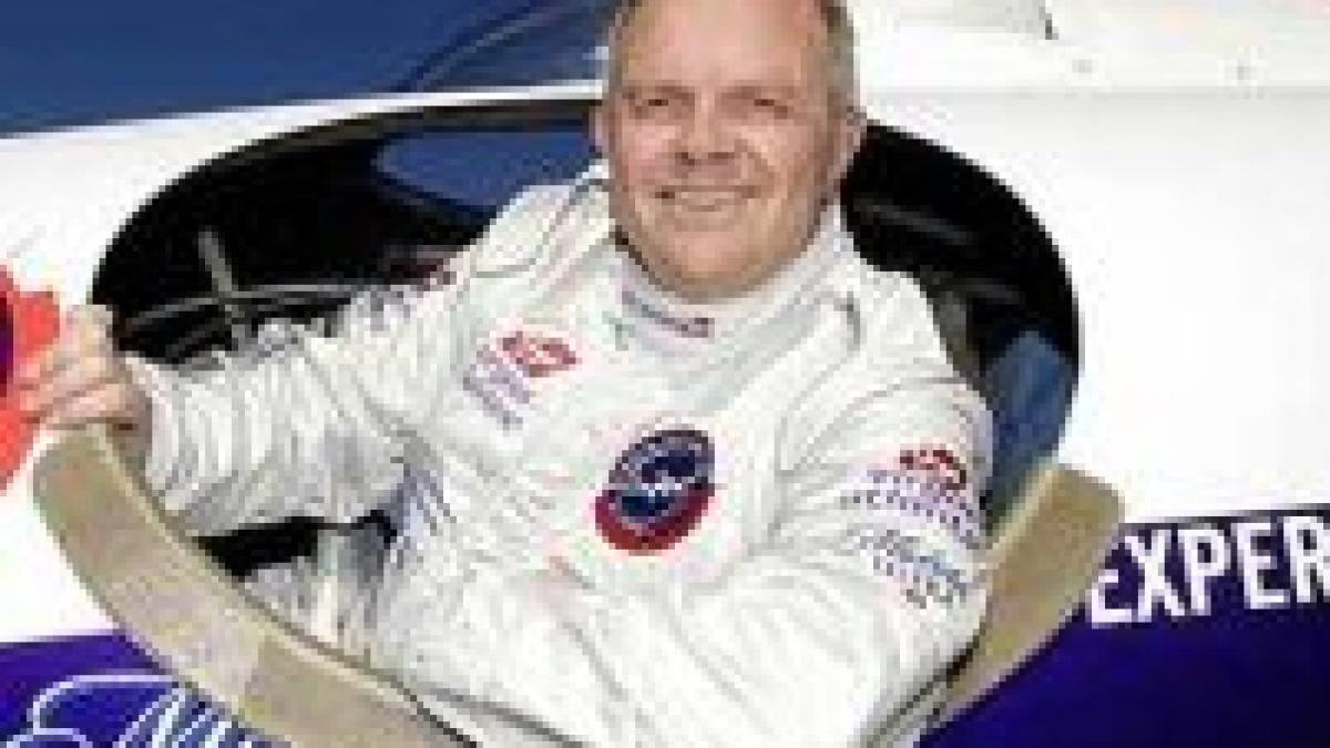 Aventurierul Steve Fossett este dat dispărut în Nevada