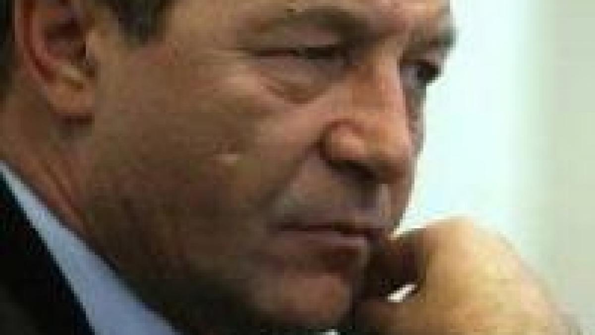 Traian Băsescu se reface după operaţie la Neptun