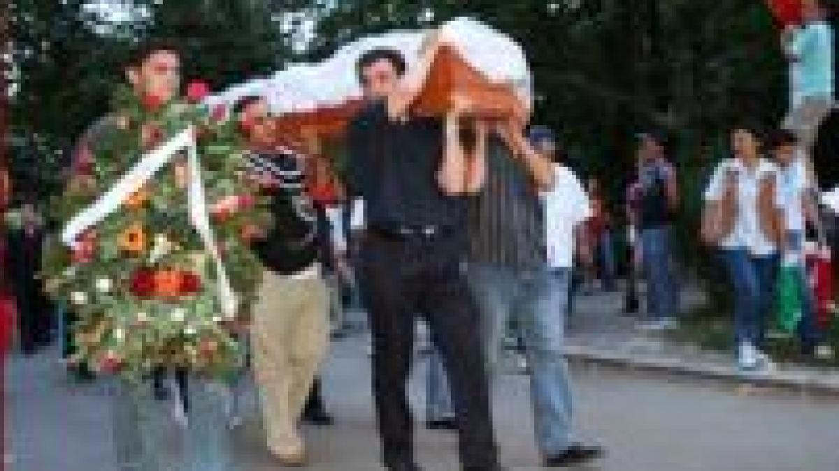 Cortegii funerare, cu veste reflectorizante 