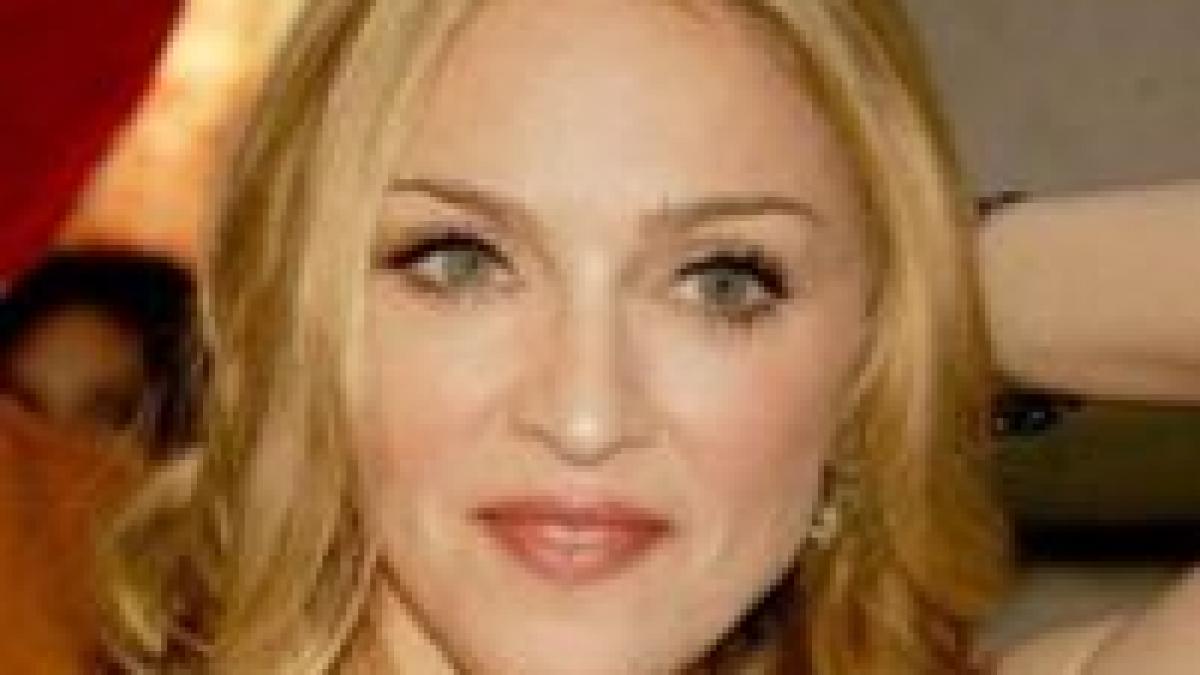 Madonna filmată pe ascuns la o conferinţa Kabala <font color=red>(VIDEO)</font>