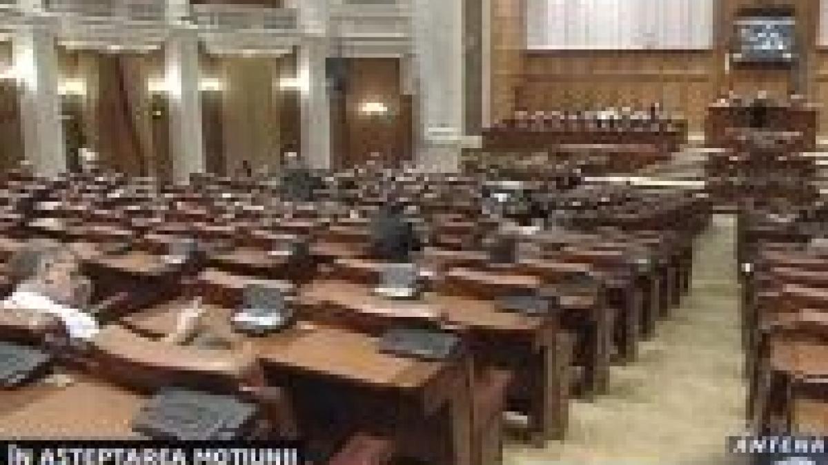 PSD a depus moţiunea împotriva Guvernului