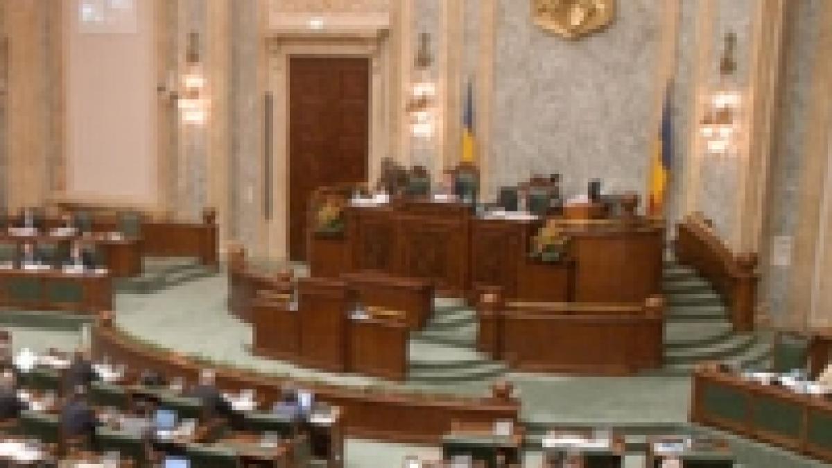 Senatorii chiulangii nu-şi vor primi indemnizaţiile şi diurnele