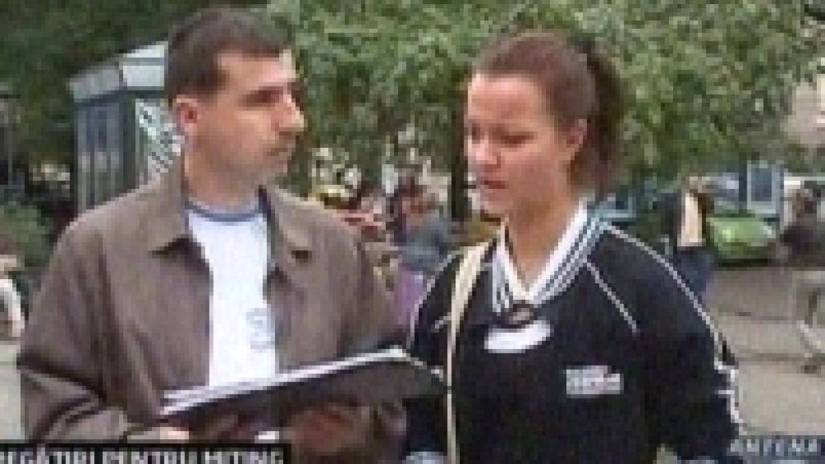 Tineri ţărănişti strâng semnături de susţinere a Apelului la Conştiinţă