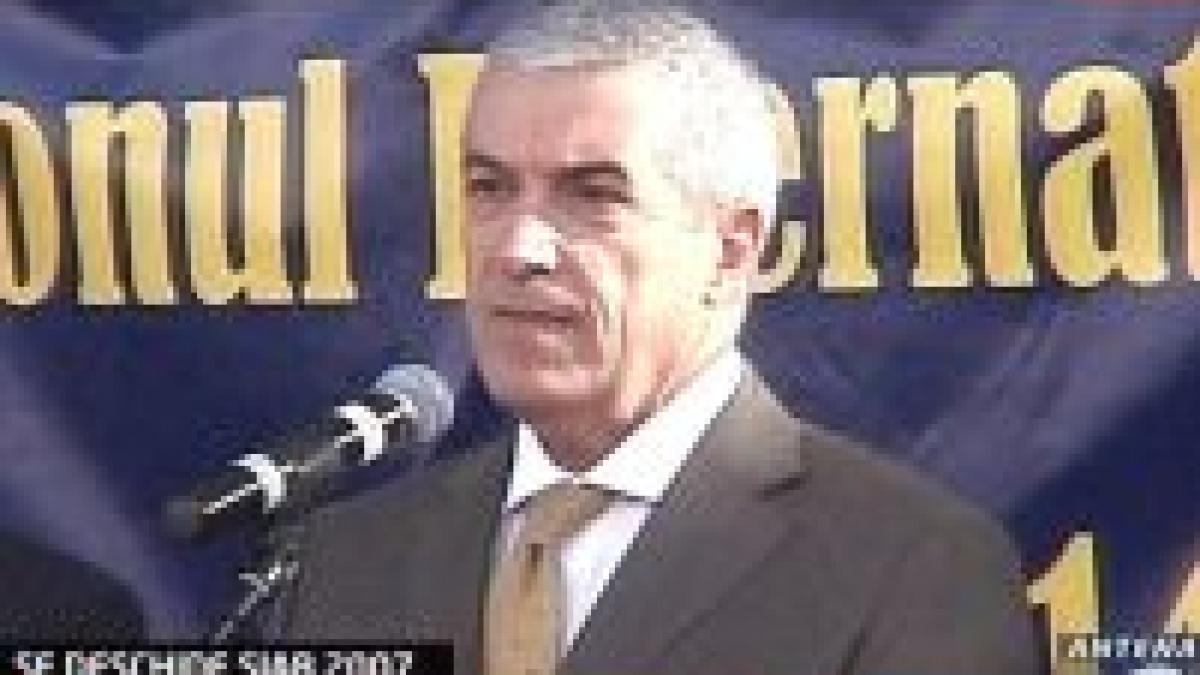 Tăriceanu: SIAB este mai important decât moţiunea