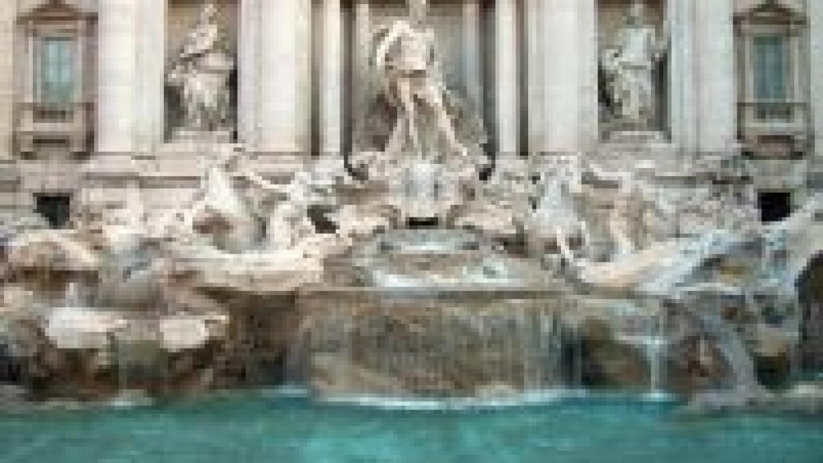 Fântâna Trevi din Roma a fost ţinta unui act de vandalism