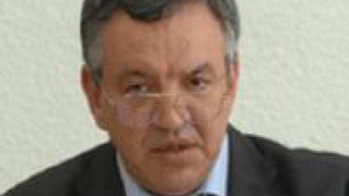 Paul Păcuraru promite salariu minim de 140 de euro