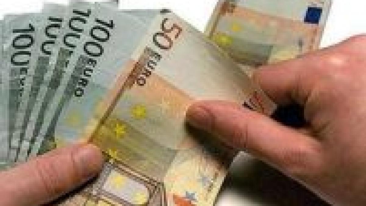 Afacerile mafiei italiene depăşesc trei sferturi din PIB-ul României

