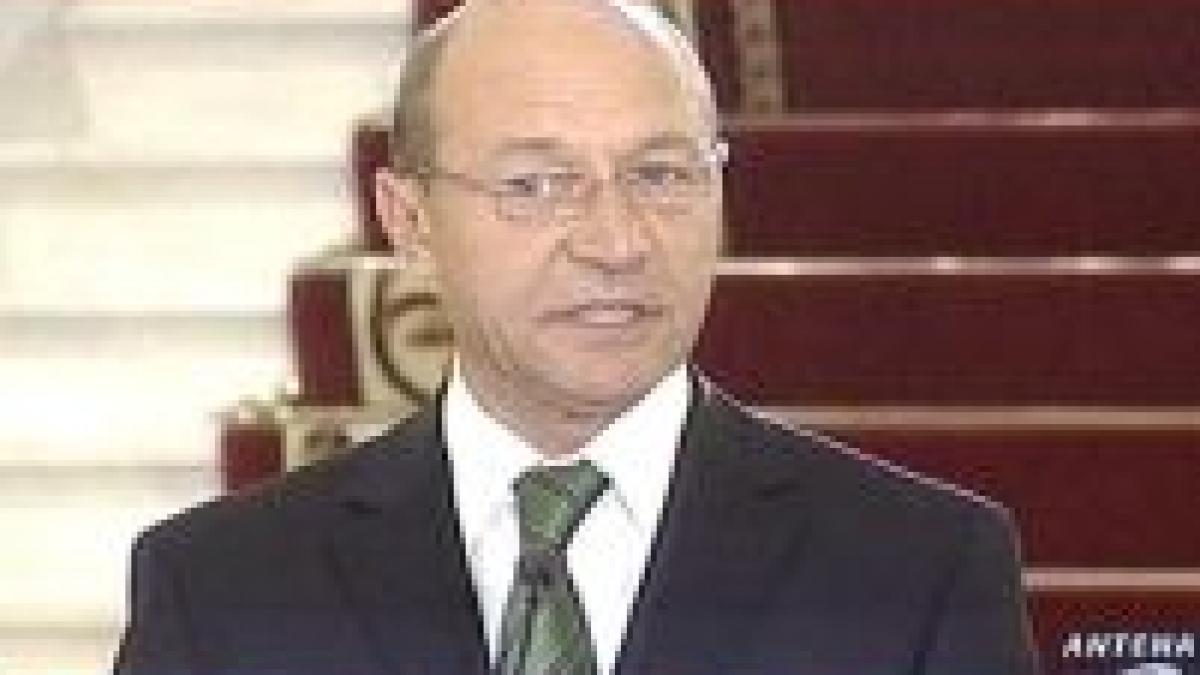 Băsescu a semnat decretul de organizare a referendumului 