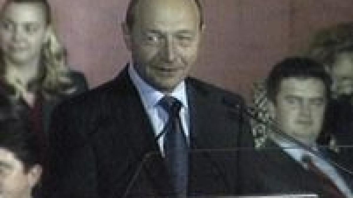 Băsescu către social-democraţi: În '90, aici se mulţumea minerilor