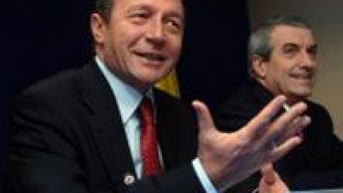 Băsescu: uninominalul lui Tăriceanu îi poate păcăli pe români