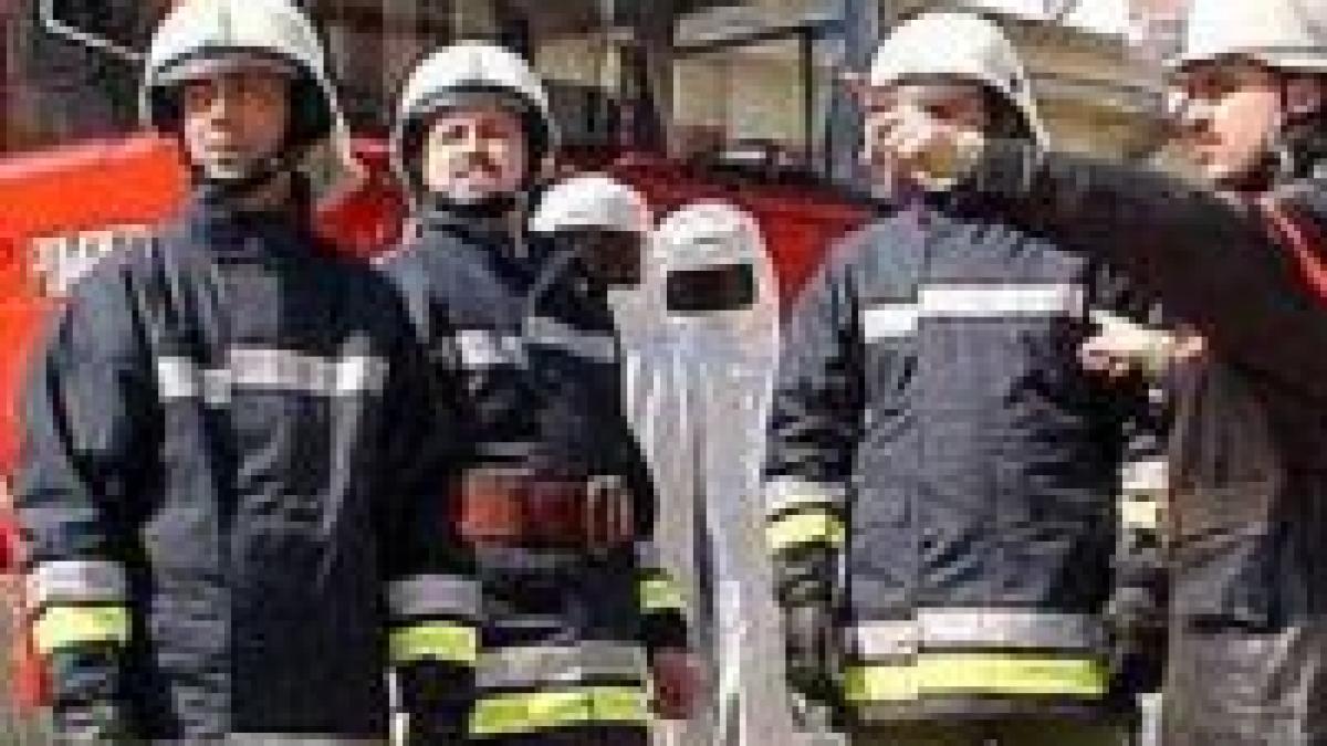 Pompierii avertizează: nu pot stinge incendiul într-o clădire mai înaltă de 6 etaje 