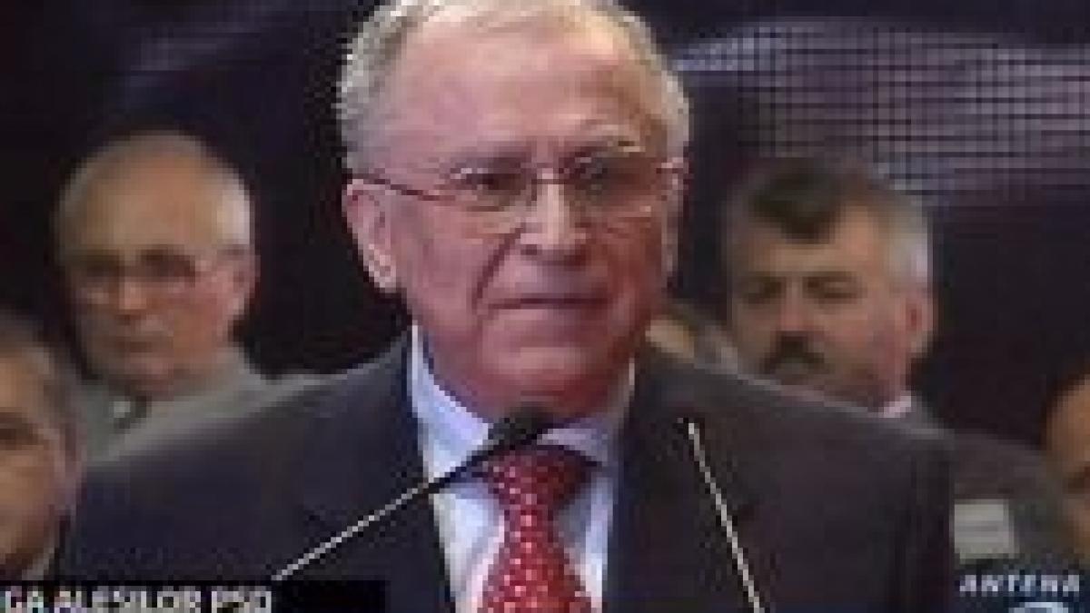 Iliescu. Referendumul, o diversiune creată pentru a ?torpila? europarlamentarele <font color=red>(VIDEO)</font>