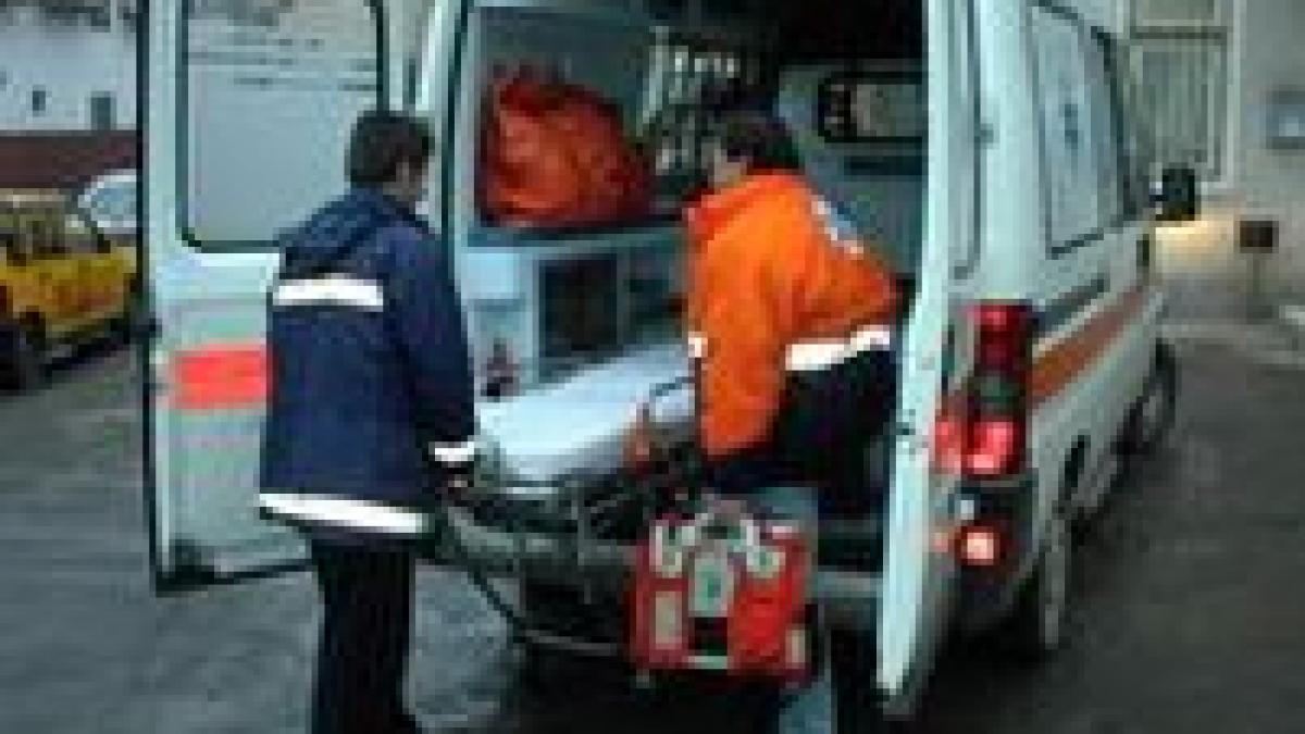 Sănătate. Avem ambulanţe noi, dar fără medici