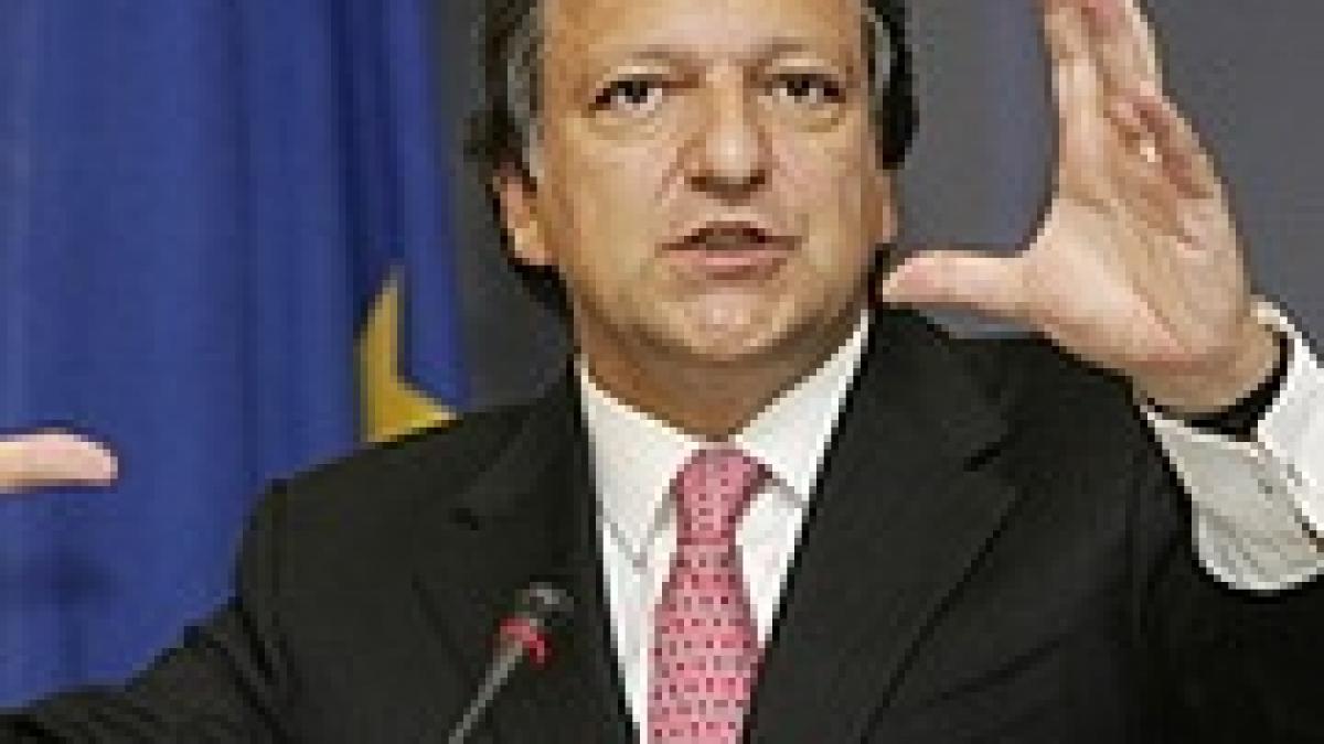 Barroso critică Roma pentru gestionarea problemei imigranţilor