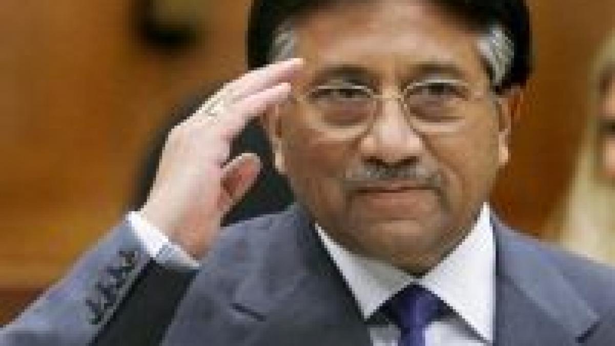 Pakistan. Curtea Supremă a validat mandatul de preşedinte al lui Musharraf