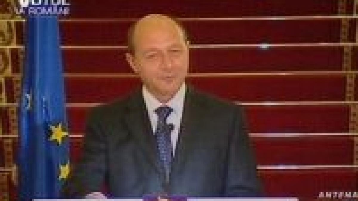 Traian Băsescu: Uninominalul este o lecţie inclusiv pentru mine