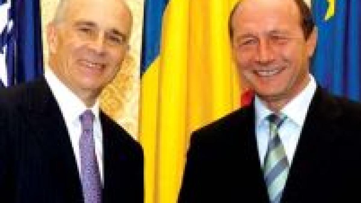 Nicholas Taubman l-a vizitat pe Traian Băsescu, după consultările de la Cotroceni