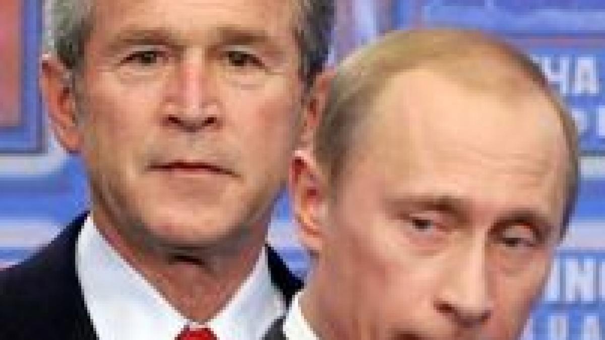 Bush a anunţat că va fi cu ochii pe traseul politic al lui Putin